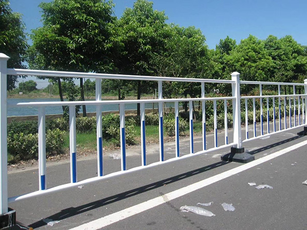 道路護欄的作用是什么?